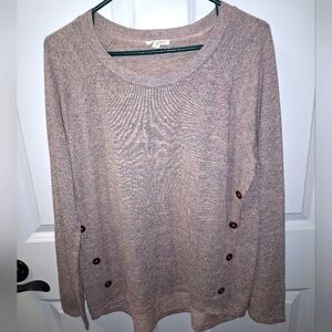 A Blu Pepper pullover sweater in a ladies XL with brown button accents.